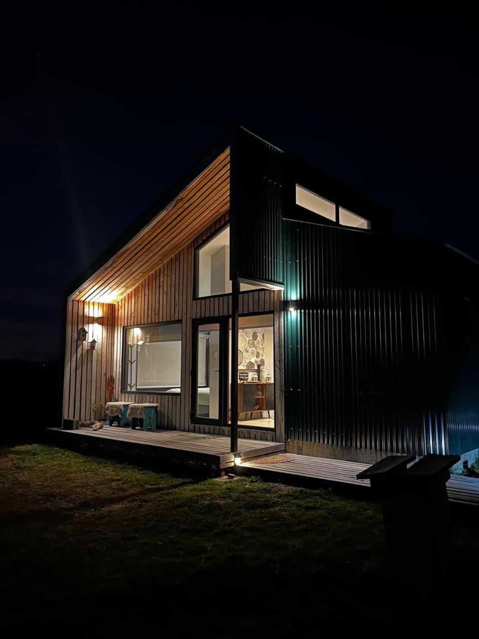 Cabana Julian Elias Verde 푸에르토나탈레스 외부 사진